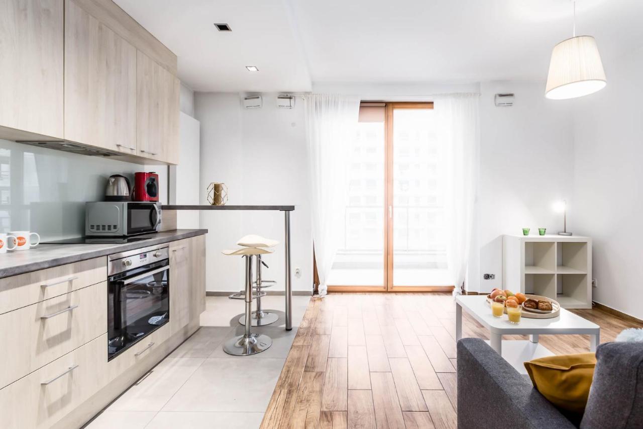 Chill Apartments Wola Center Warszawa Eksteriør bilde